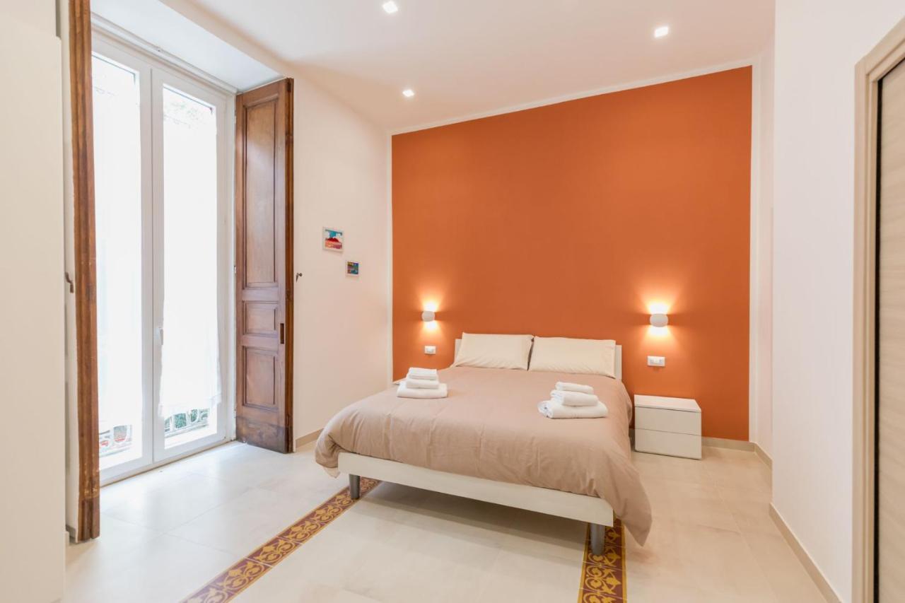 O' Munasterio E Santa Chiara Νάπολη Εξωτερικό φωτογραφία