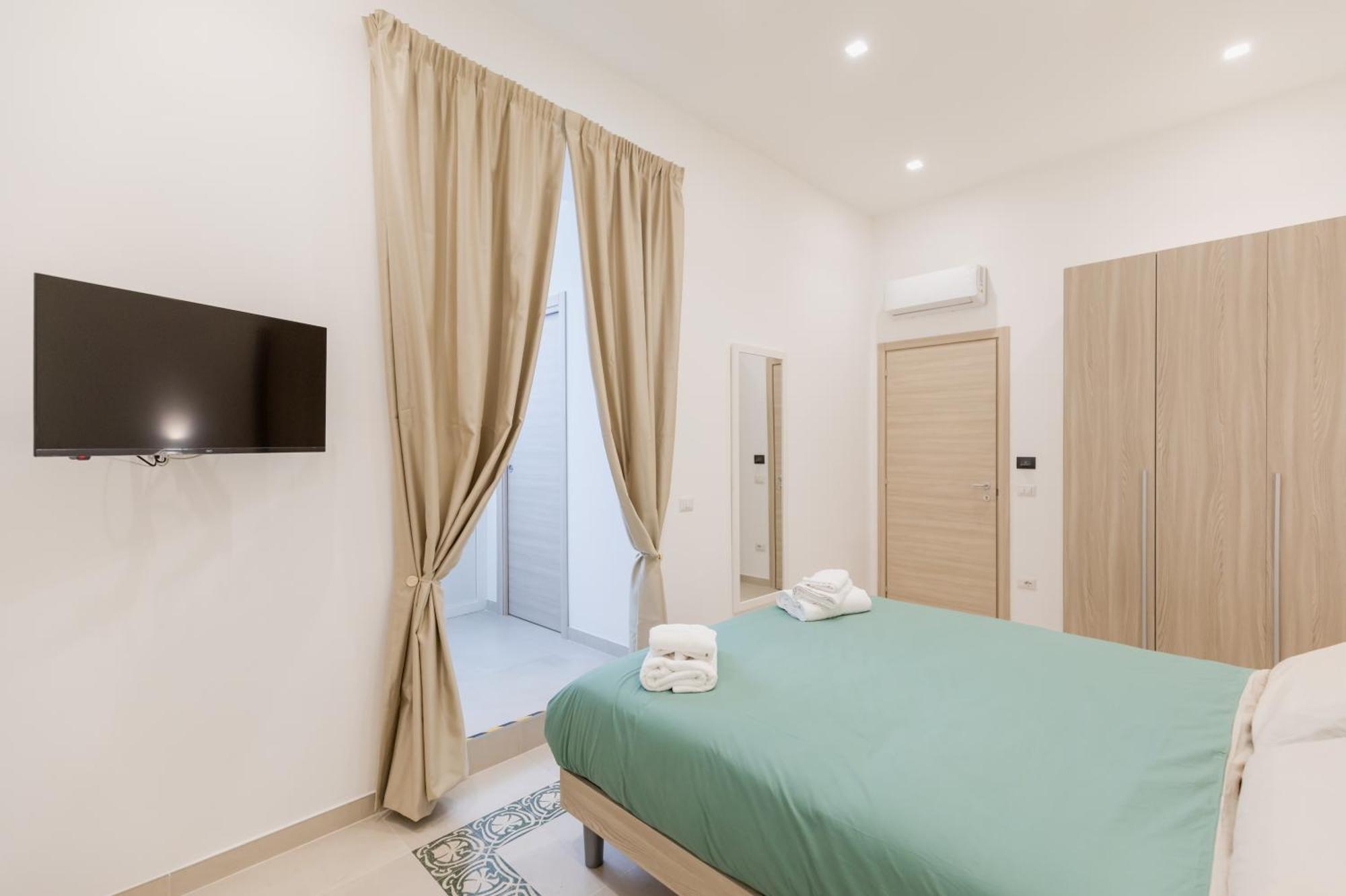 O' Munasterio E Santa Chiara Νάπολη Εξωτερικό φωτογραφία